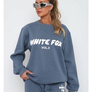 White fox crewneck